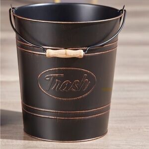 Rustic Farmhouse Trash Can